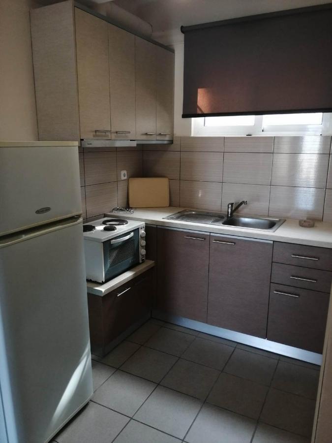 Alexandra'S Glifa Apartments Extérieur photo